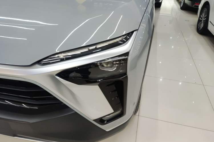 Used Nio ES8 2020 415 km Range 6-Seater Version Left Front Headlight