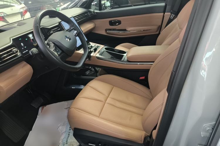 Used Nio ES8 2020 580 km Range Six-Seater Version Left Front Seat