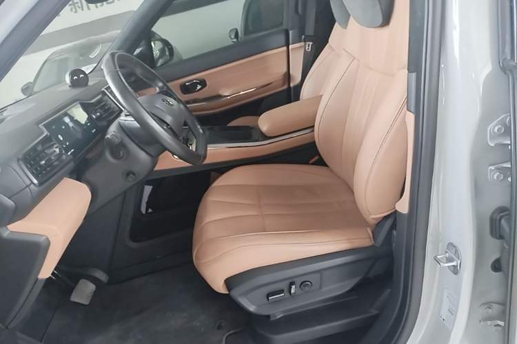 Used Nio ES8 2020 580 km Range Six-Seater Version Left Front Seat