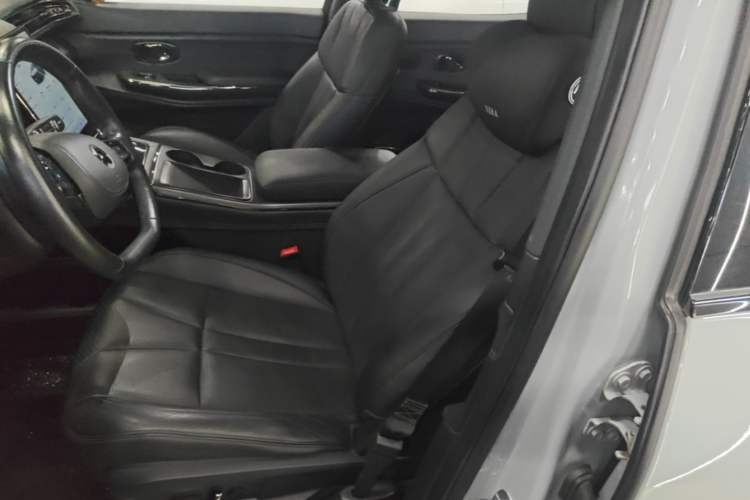 Used Nio ES8 2020 415 km Range 6-Seater Version Left Front Seat