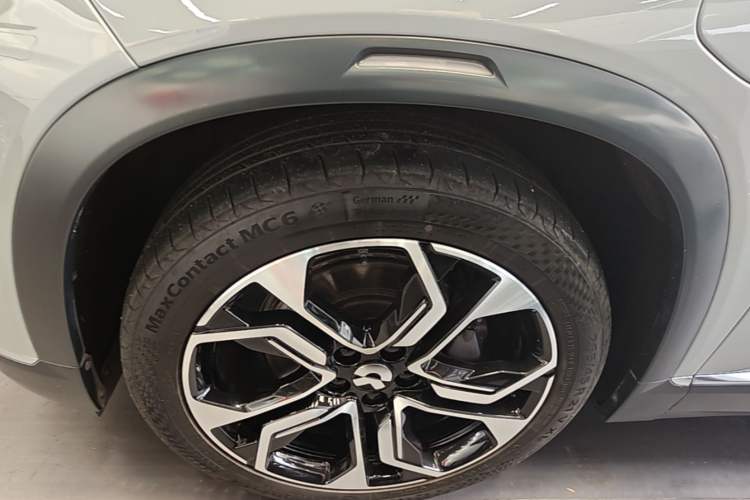 Used Nio ES8 2020 415 km Signature Edition 6-Seater Version Left Front Wheel Hub