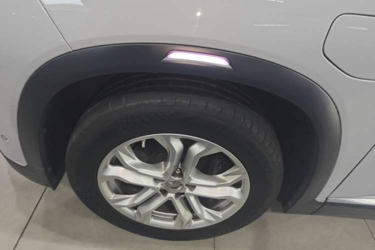 Used Nio ES8 2020 415 km Range 6-Seater Version Left Front Wheel Hub