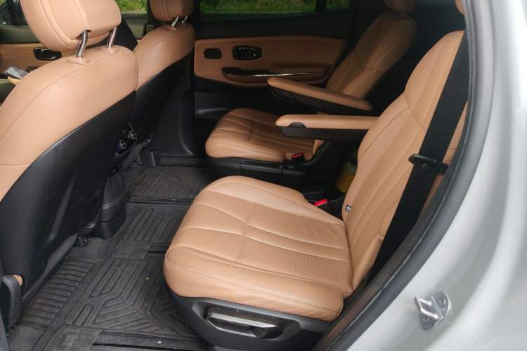 Used Nio ES8 2020 415 km Range 6-Seater Version Left Rear Seat