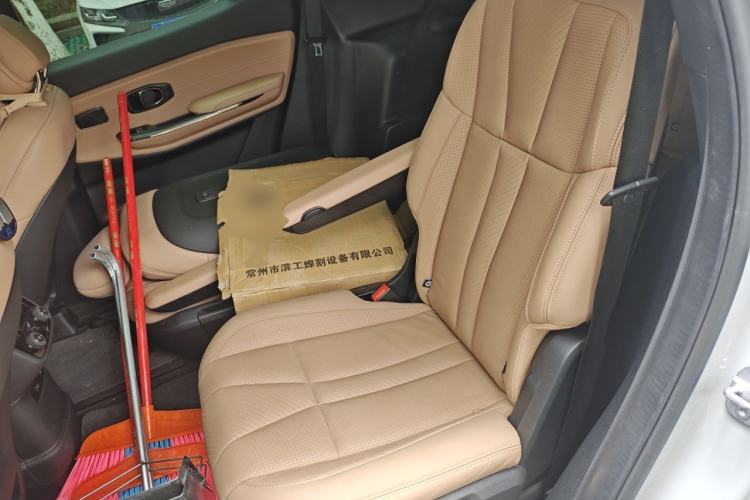 Used Nio ES8 2020 450KM Signature Edition Six-Seater Version Left Rear Seat