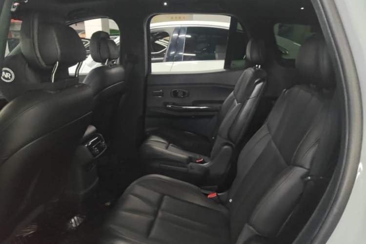 Used Nio ES8 2020 415 km Range 6-Seater Version Left Rear Seat