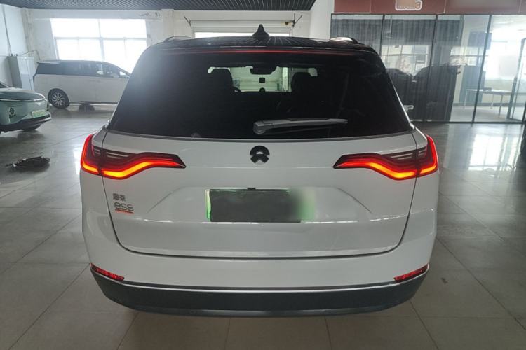 Used Nio ES8 2020 415 km Range 6-Seater Version Rear