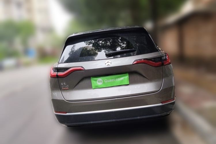 Used Nio ES8 2020 415 km Range 7-Seater Version Rear