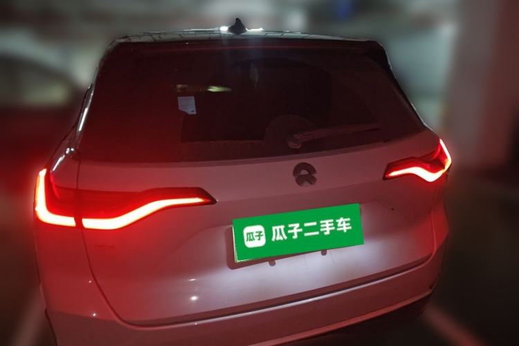 Used Nio ES8 2020 580 km Range Signature Edition Six-Seater Version Rear