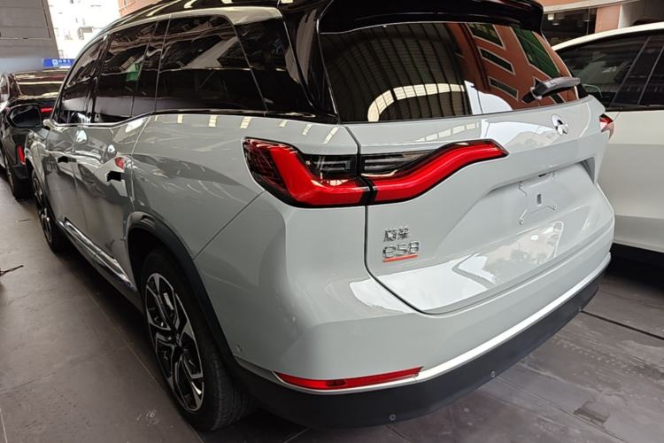 Used Nio ES8 2020 415 km Signature Edition 6-Seater Version Rear Left 45 Deg