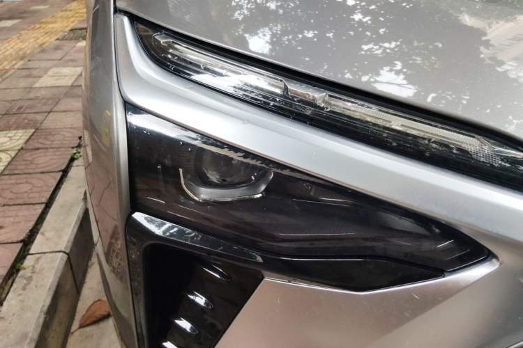 Used Nio ES8 2020 415 km Range 7-Seater Version Right Front Headlight