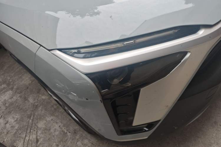 Used Nio ES8 2020 415 km Range 6-Seater Version Right Front Headlight
