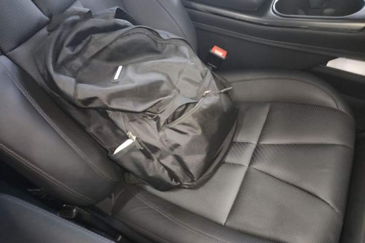Used Nio ES8 2020 415 km Signature Edition 6-Seater Version Right Front Seat