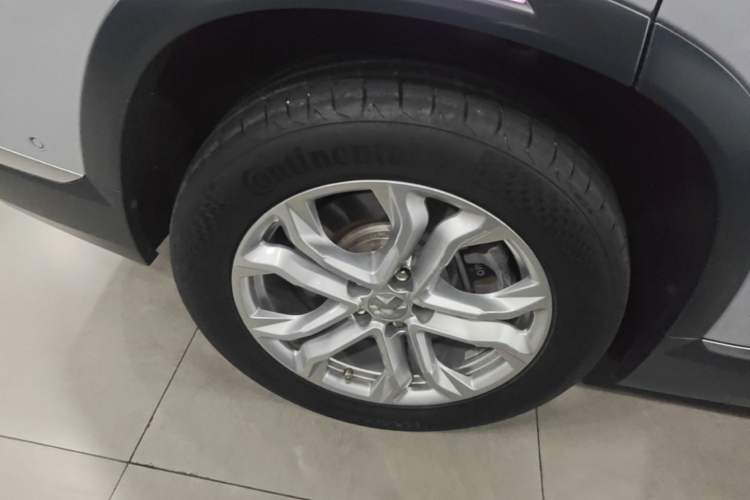 Used Nio ES8 2020 415 km Range 6-Seater Version Right Rear Wheel Hub
