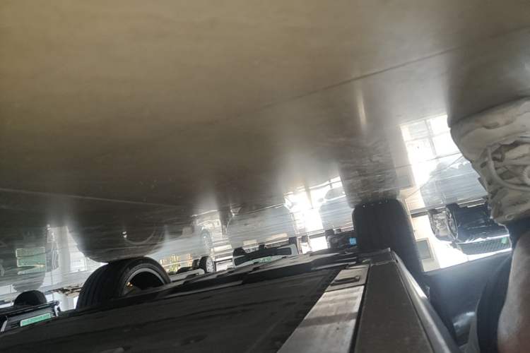 Used Nio ES8 2020 415 km Range 6-Seater Version Right Side Sill