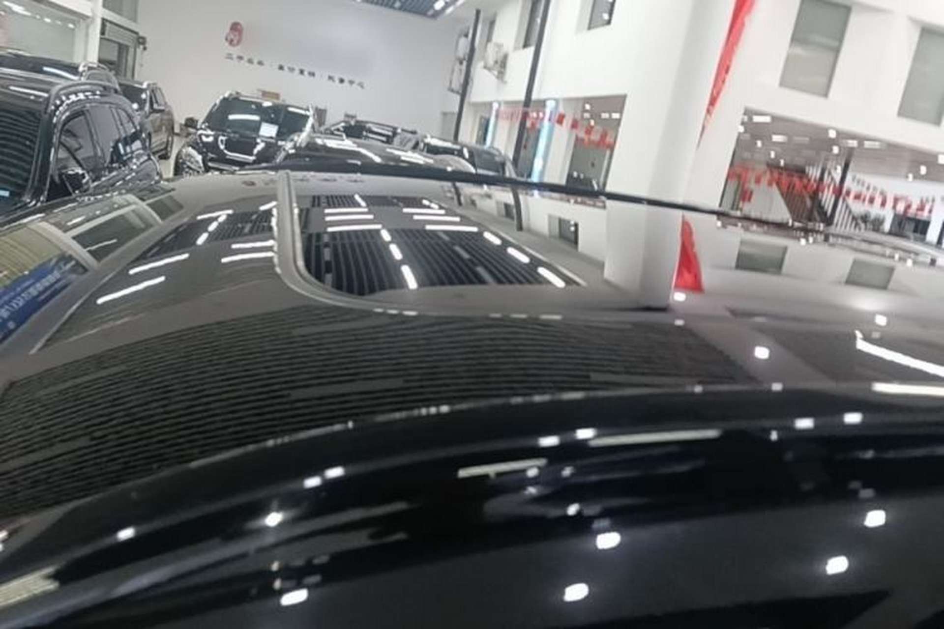 Used Nio ES8 2020 415 km Range 6-Seater Version Roof