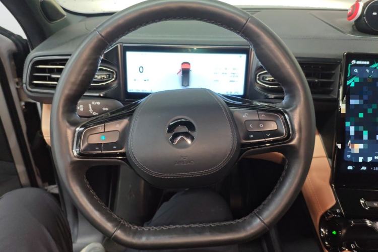 Used Nio ES8 2020 580 km Range Six-Seater Version Steering Wheel