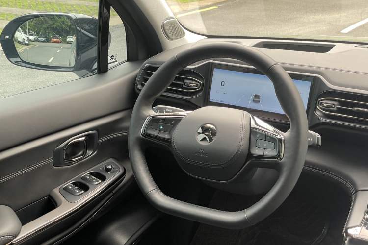 Used Nio ES8 2020 415 km Signature Edition 6-Seater Version Steering Wheel