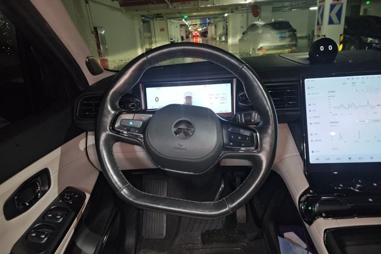 Used Nio ES8 2020 580 km Range Signature Edition Six-Seater Version Steering Wheel