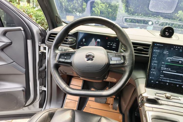 Used Nio ES8 2020 450 km Range 6-Seater Version Steering Wheel