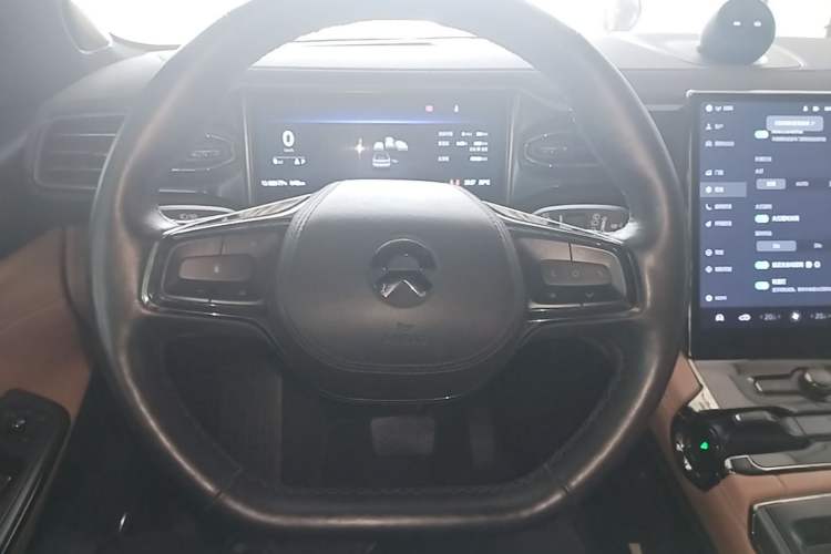 Used Nio ES8 2020 580 km Range Six-Seater Version Steering Wheel