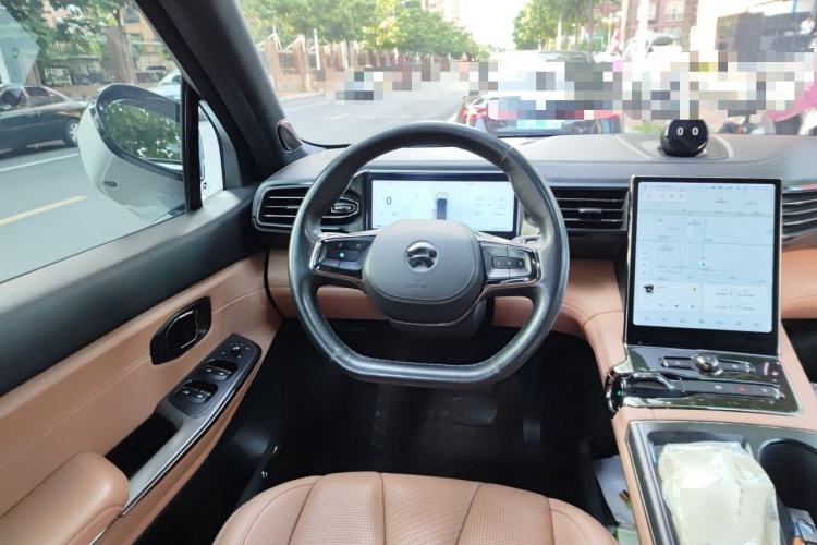 Used Nio ES8 2020 580 km Range Signature Edition Six-Seater Version Steering Wheel