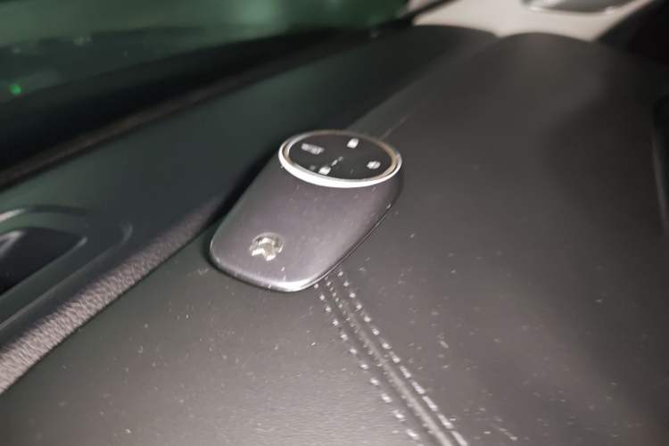 Used Nio ES8 2020 580 km Range Signature Edition Six-Seater Version Vehicle Key