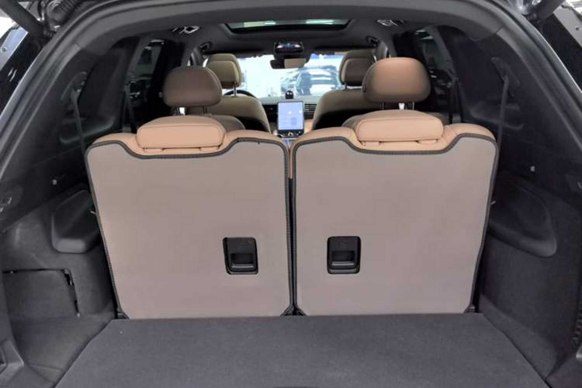Used Nio ES8 2020 580 km Range Six-Seater Version Trunk