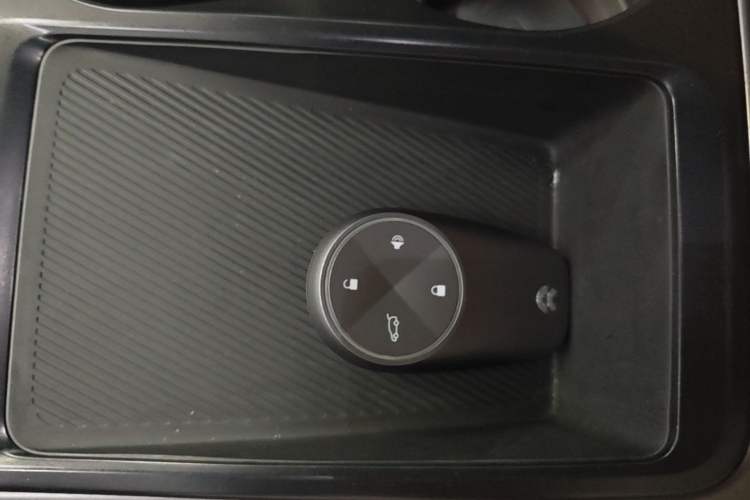 Used Nio ES8 2020 580 km Range Six-Seater Version Vehicle Key