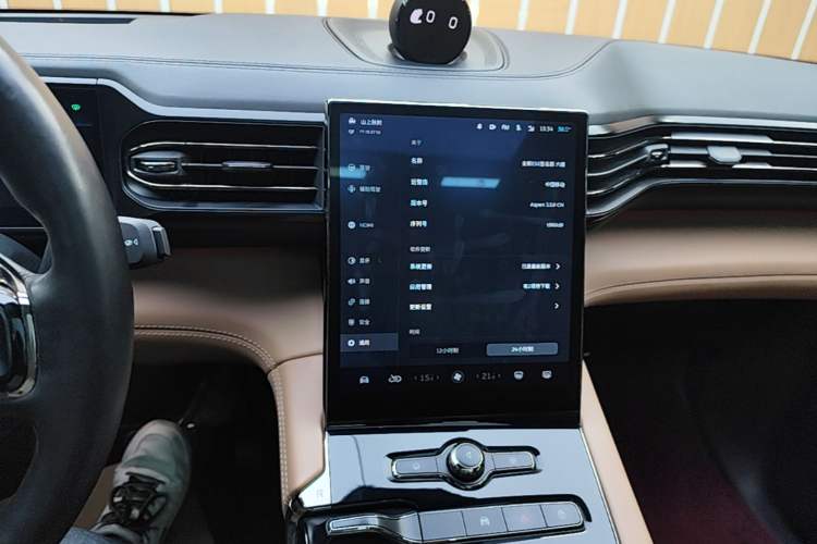 Used Nio ES8 2020 415 km Signature Edition 6-Seater Version Audio And AC Panel