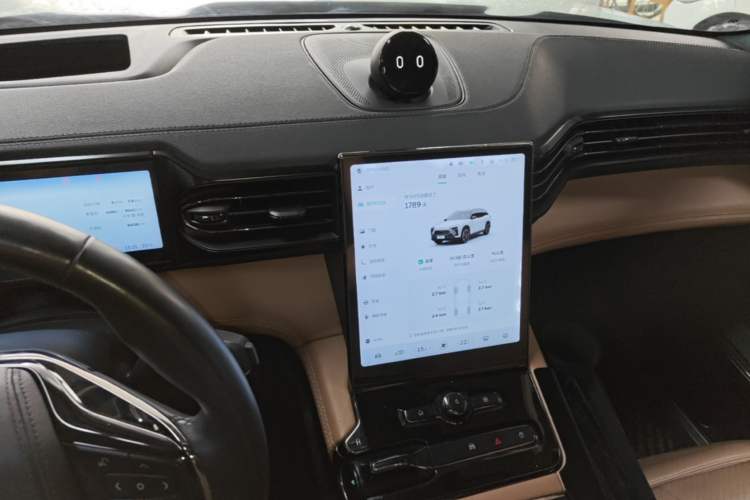 Used Nio ES8 2020 415 km Range 7-Seater Version Audio And AC Panel