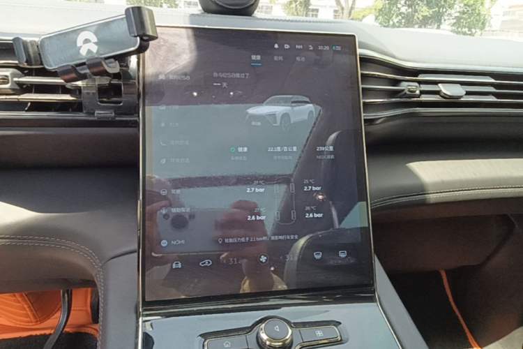 Used Nio ES8 2020 580 km Range Signature Edition Six-Seater Version Audio And AC Panel