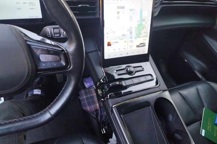Used Nio ES8 2020 450 km Signature Edition 7-Seater Version Audio And AC Panel