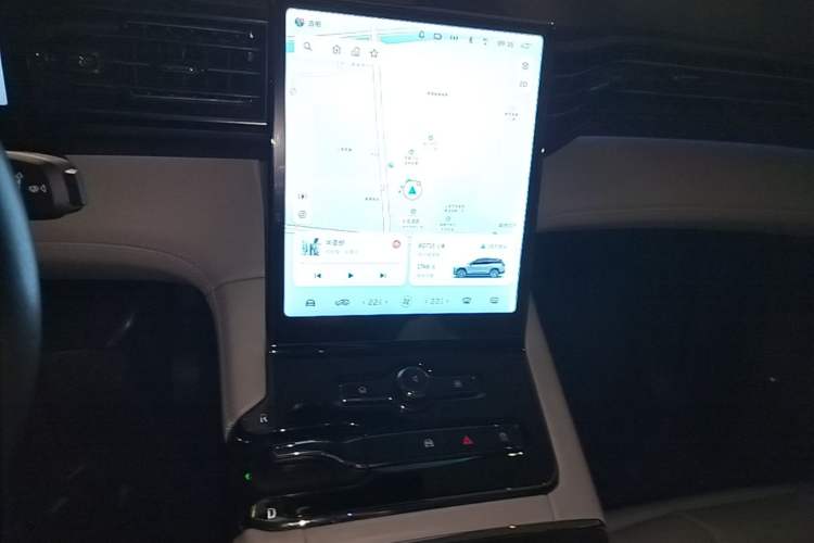 Used Nio ES8 2020 580 km Range Signature Edition Six-Seater Version Audio And AC Panel