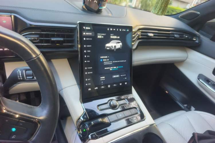 Used Nio ES8 2020 415 km Signature Edition 6-Seater Version Audio And AC Panel
