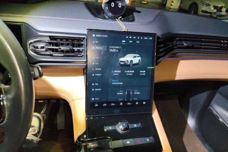 Used Nio ES8 2020 580 km Range Six-Seater Version Audio And AC Panel