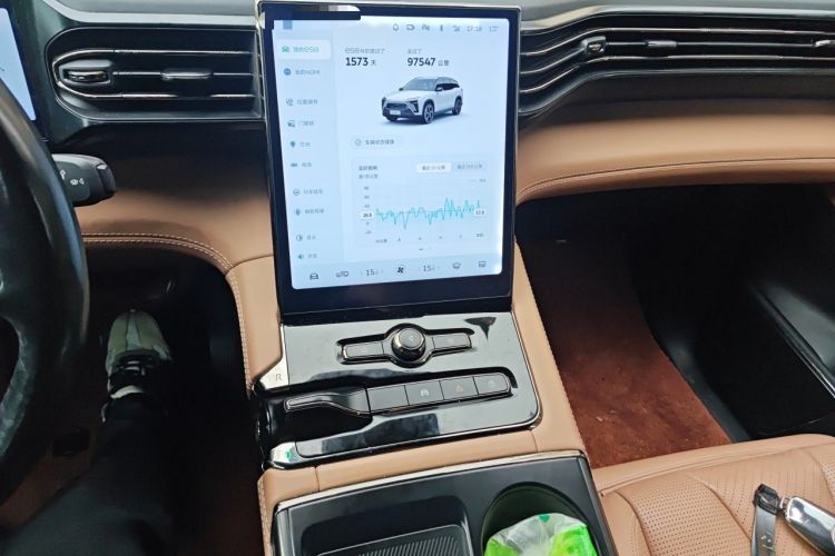 Used Nio ES8 2020 580 km Range Signature Edition Six-Seater Version Audio And AC Panel