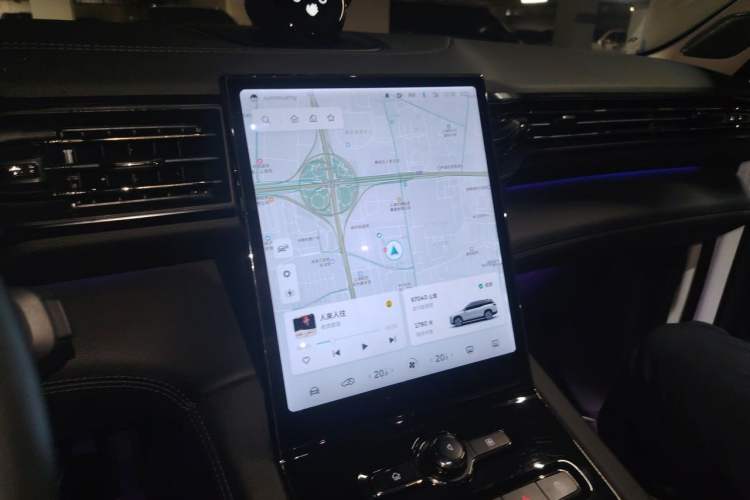 Used Nio ES8 2020 580 km Range 7-Seater Version Audio And AC Panel