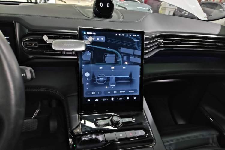 Used Nio ES8 2020 580 km Range Six-Seater Version Audio And AC Panel