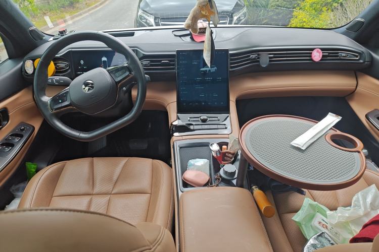 Used Nio ES8 2020 415 km Signature Edition 6-Seater Version Center Console