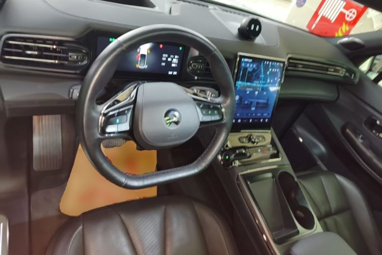 Used Nio ES8 2020 580 km Range Six-Seater Version Center Console