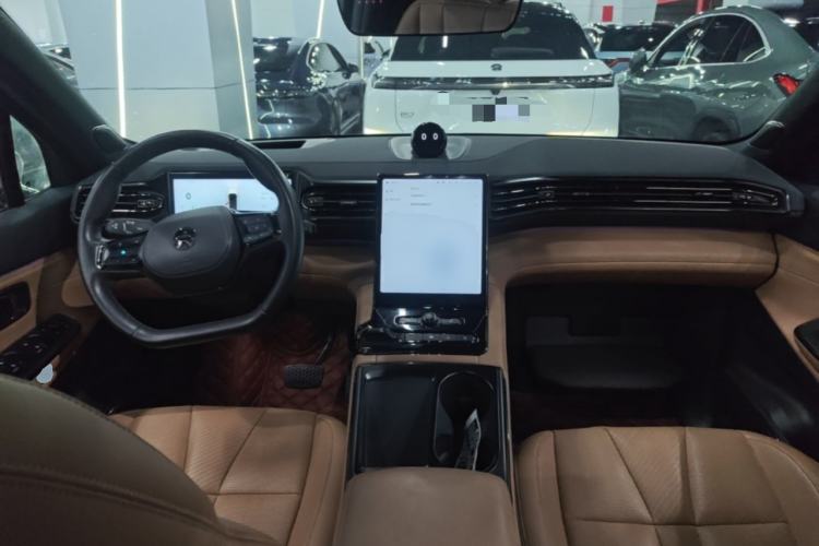 Used Nio ES8 2020 580 km Range Six-Seater Version Center Console