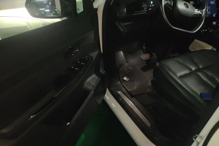 Used Nio ES8 2020 415 km Range 6-Seater Version Driver Seat