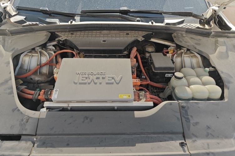 Used Nio ES8 2020 415 km Signature Edition 6-Seater Version Engine Bay