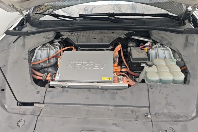 Used Nio ES8 2020 415 km Range 7-Seater Version Engine Bay