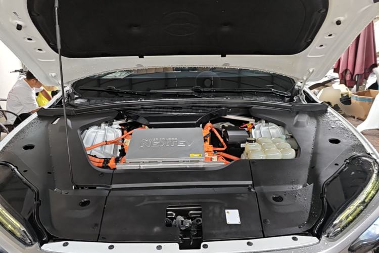 Used Nio ES8 2020 415 km Range 6-Seater Version Engine Bay
