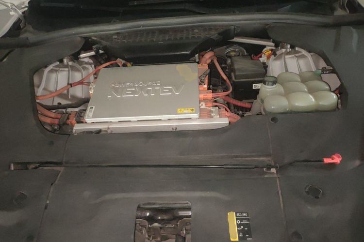 Used Nio ES8 2020 415 km Range 6-Seater Version Engine Bay