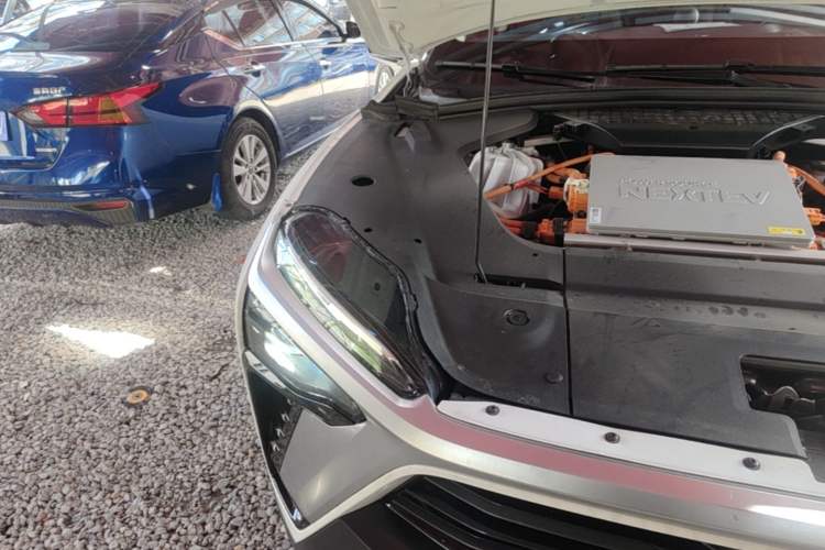 Used Nio ES8 2020 580 km Range Six-Seater Version Engine Bay Right