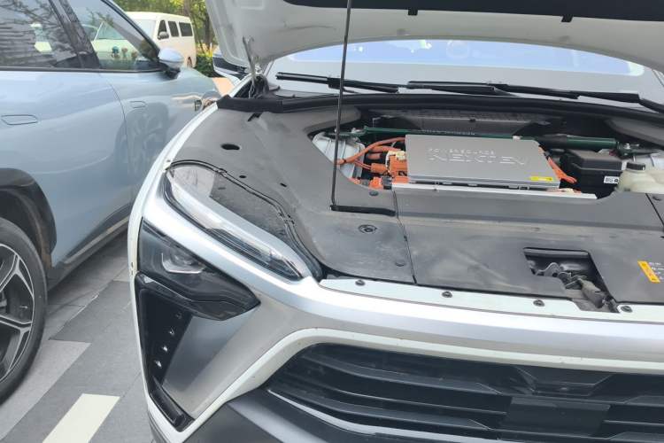 Used Nio ES8 2020 415 km Signature Edition 6-Seater Version Engine Bay Right