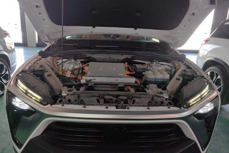 Used Nio ES8 2020 415 km Range 7-Seater Version Engine Bay