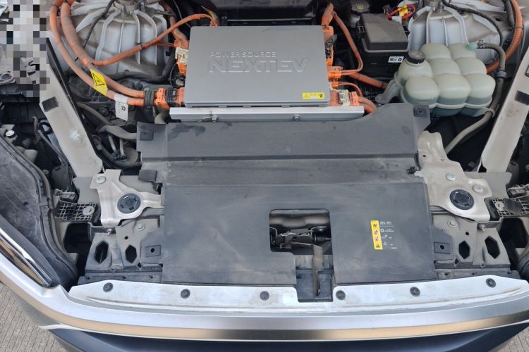 Used Nio ES8 2020 415 km Signature Edition 6-Seater Version Engine Bay